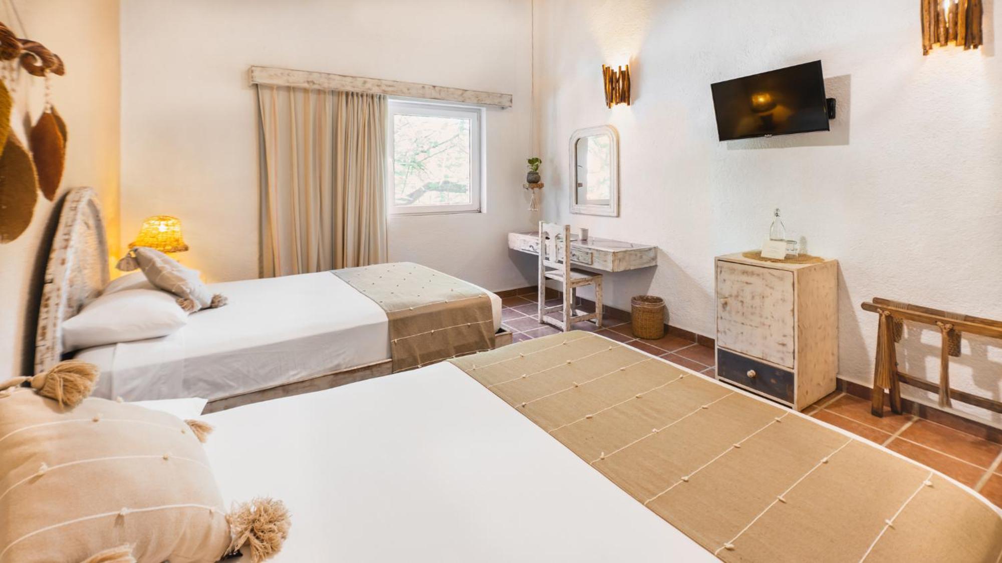 Colibri Hotel 4*
